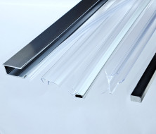 Пристенный профиль с силиконовыми уплотнителями