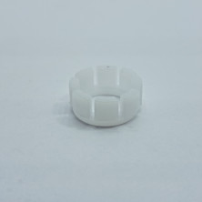 Уплотнитель белый пластик 15 мм  PW 03 B,