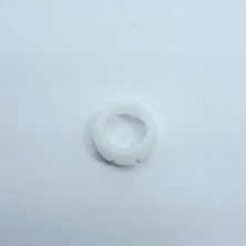 Уплотнитель белый пластик 15 мм  PW 03 B,